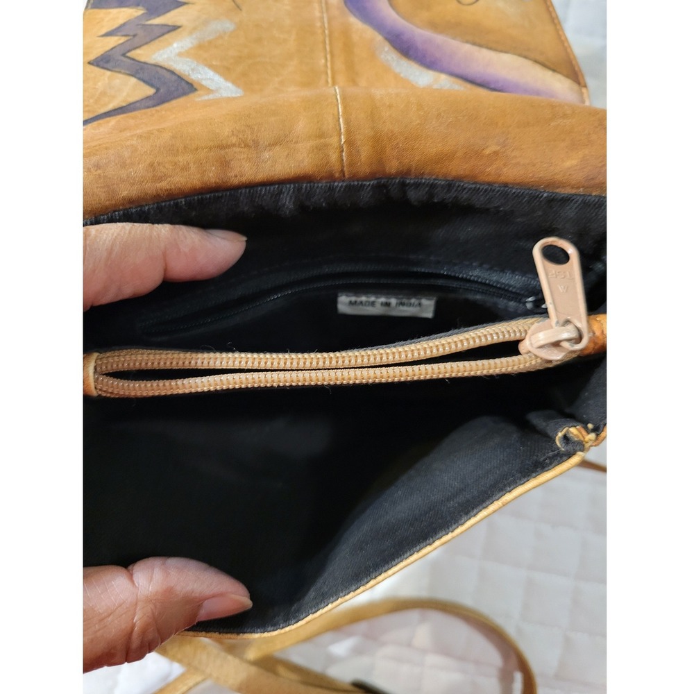 VTG Unique Hand Painted Abstract Art Leather‎ Crossbody Purse Tan Strap 70s 80s - Picture 7 of 10